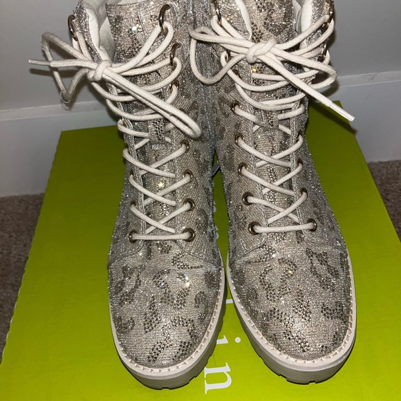 Gianni Bini Balynne Gold Combat Boots - Picture 2 of 8